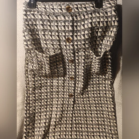 Suit skirt set - Picture 4 of 8